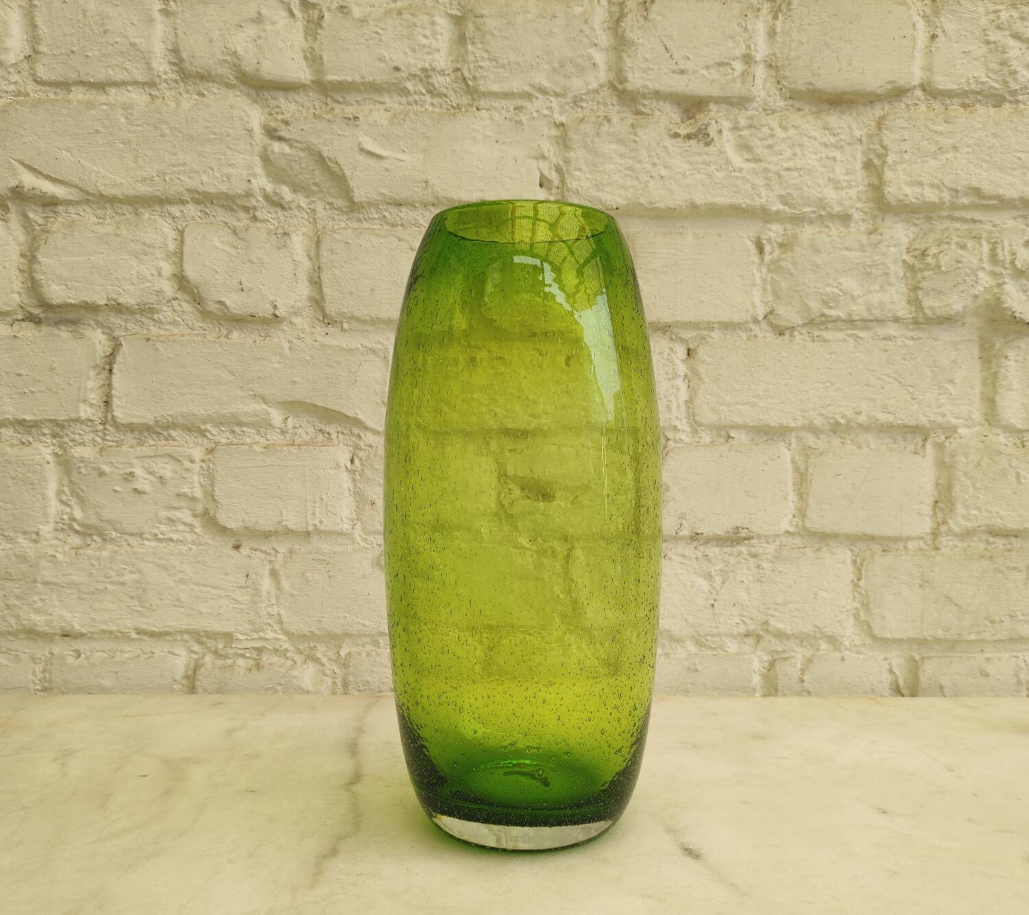 Vintage green bubble glass cylindrical vase - Scandinavian style