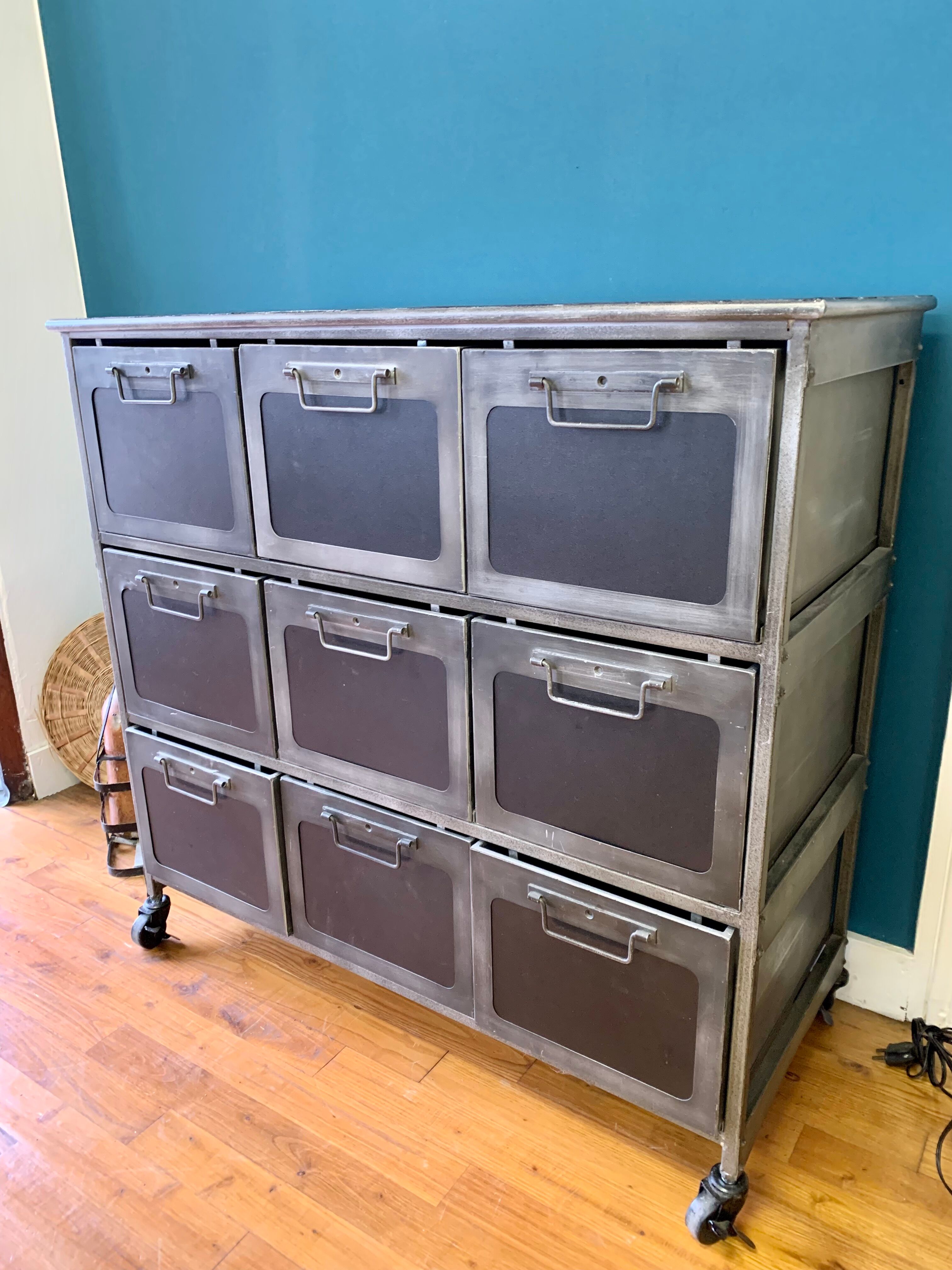 Commode industrielle 9 tiroirs