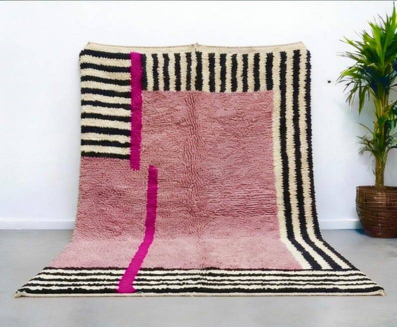Tapis berbère marocain au charme naturel 250cmx150cm