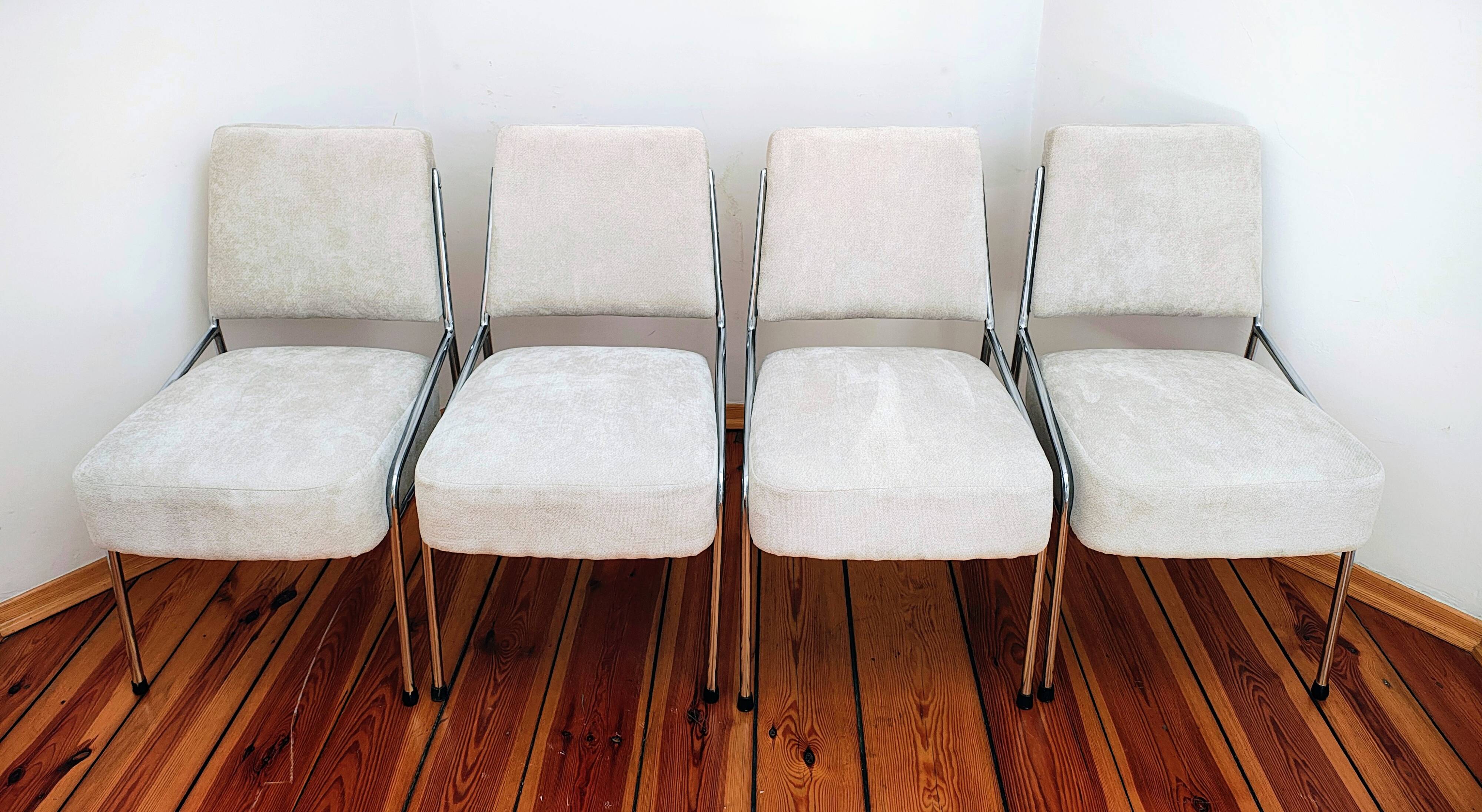 Bauhaus Dining Chairs attributed to Hynek Gottwald, Former Czechoslovakia,