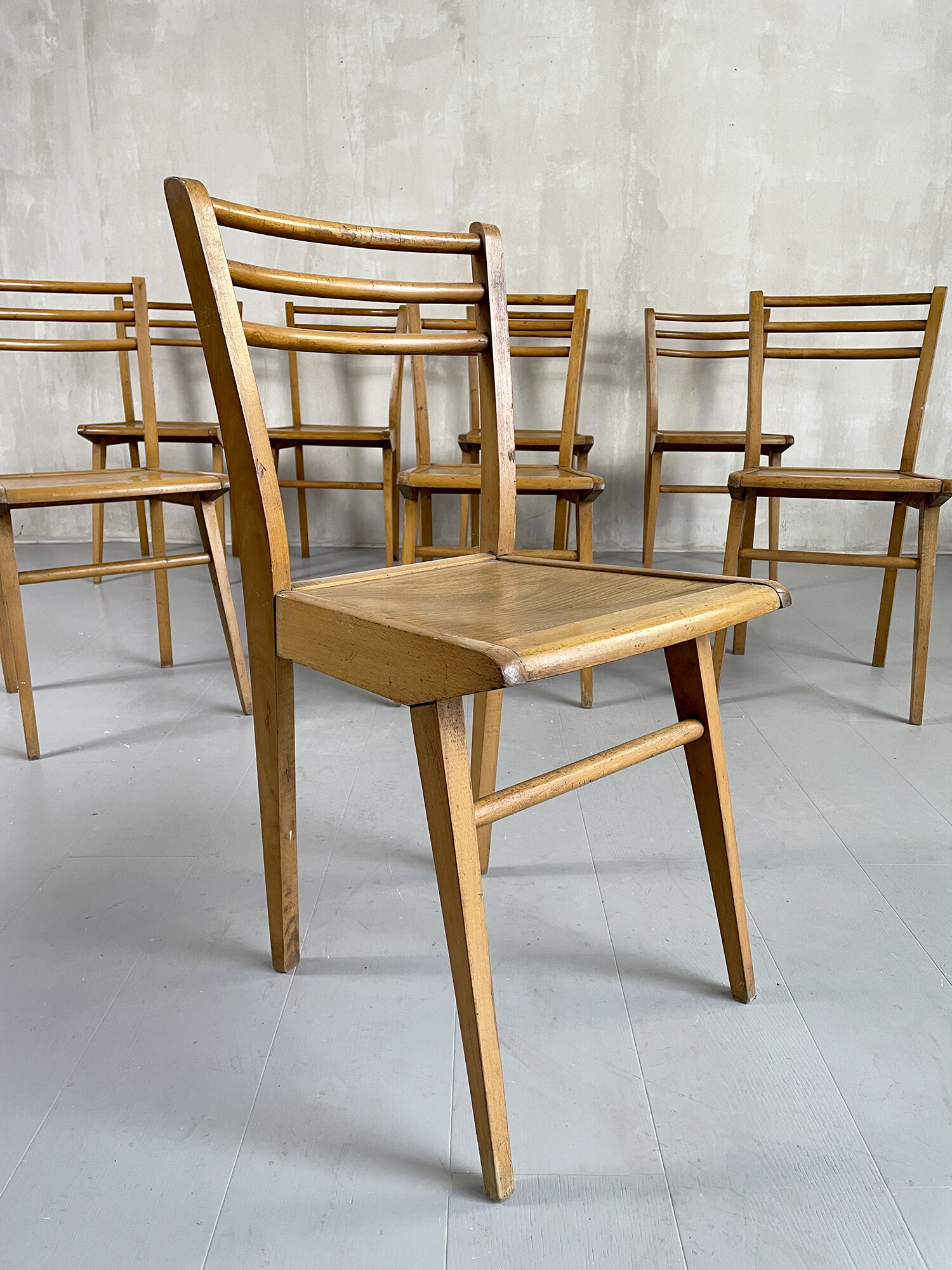 Série de 8 chaises Maison Stella