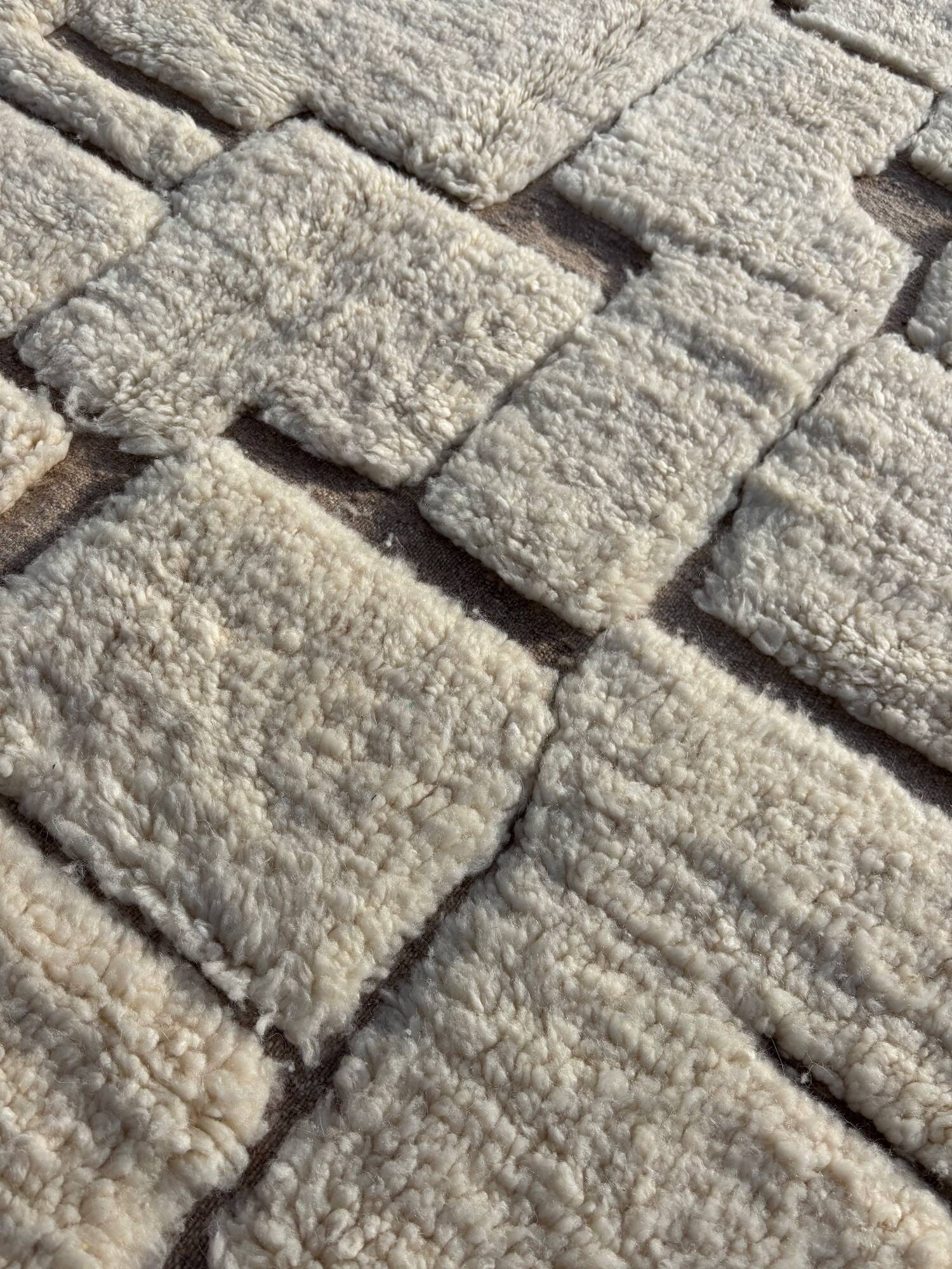 Cool Mrirt Berber rug in wool