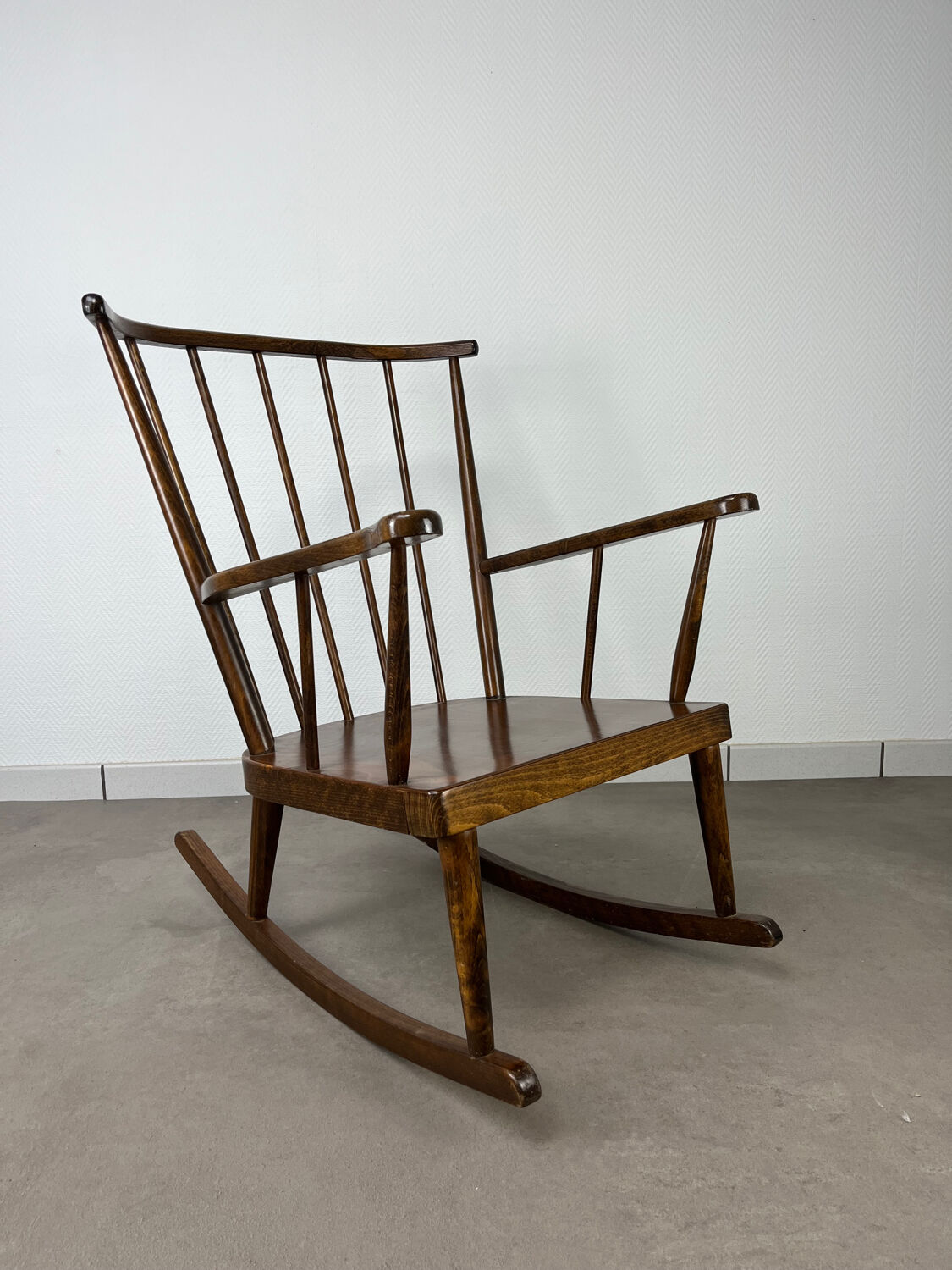 Baumann Rocking Chair Fan