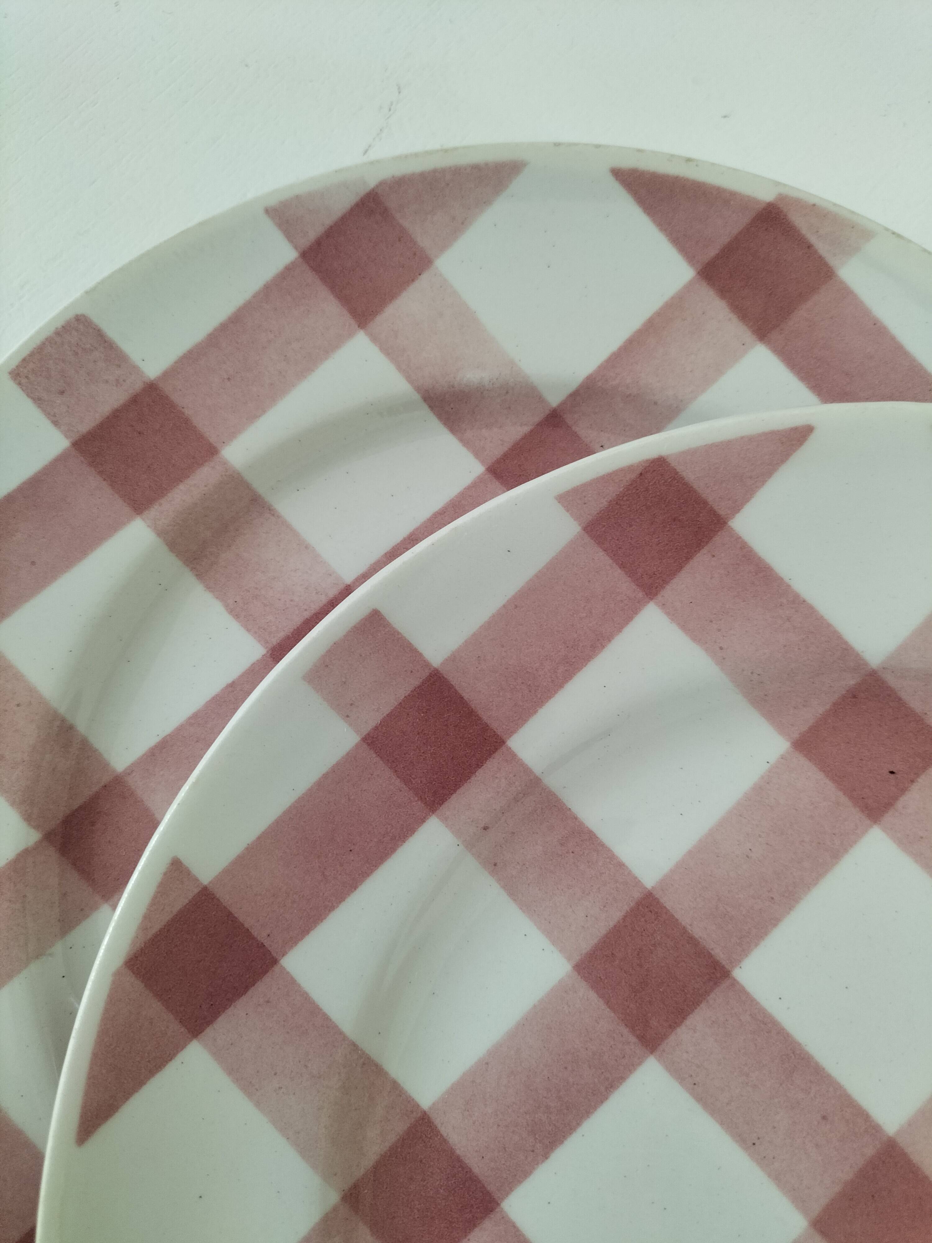 Set of dessert plates Moulin des Loups model Pink Tablecloth – 1950s