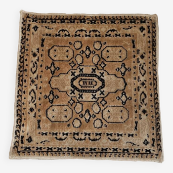 Small vintage square rug