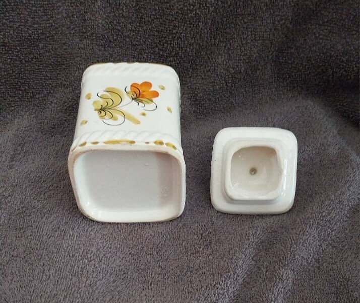 vintage spice jar pepper condiment pot