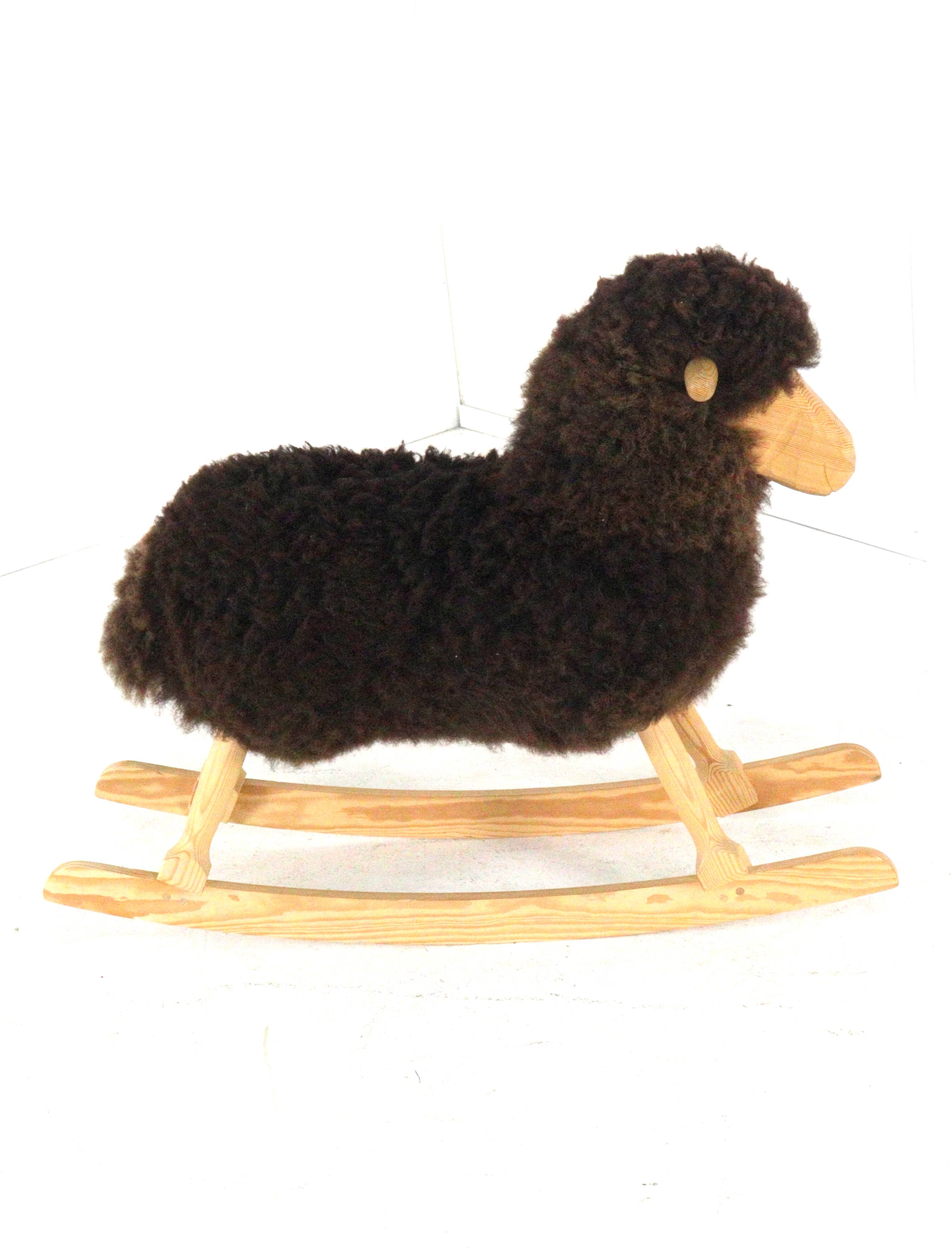 Povl Kjer rocking sheep - design danois