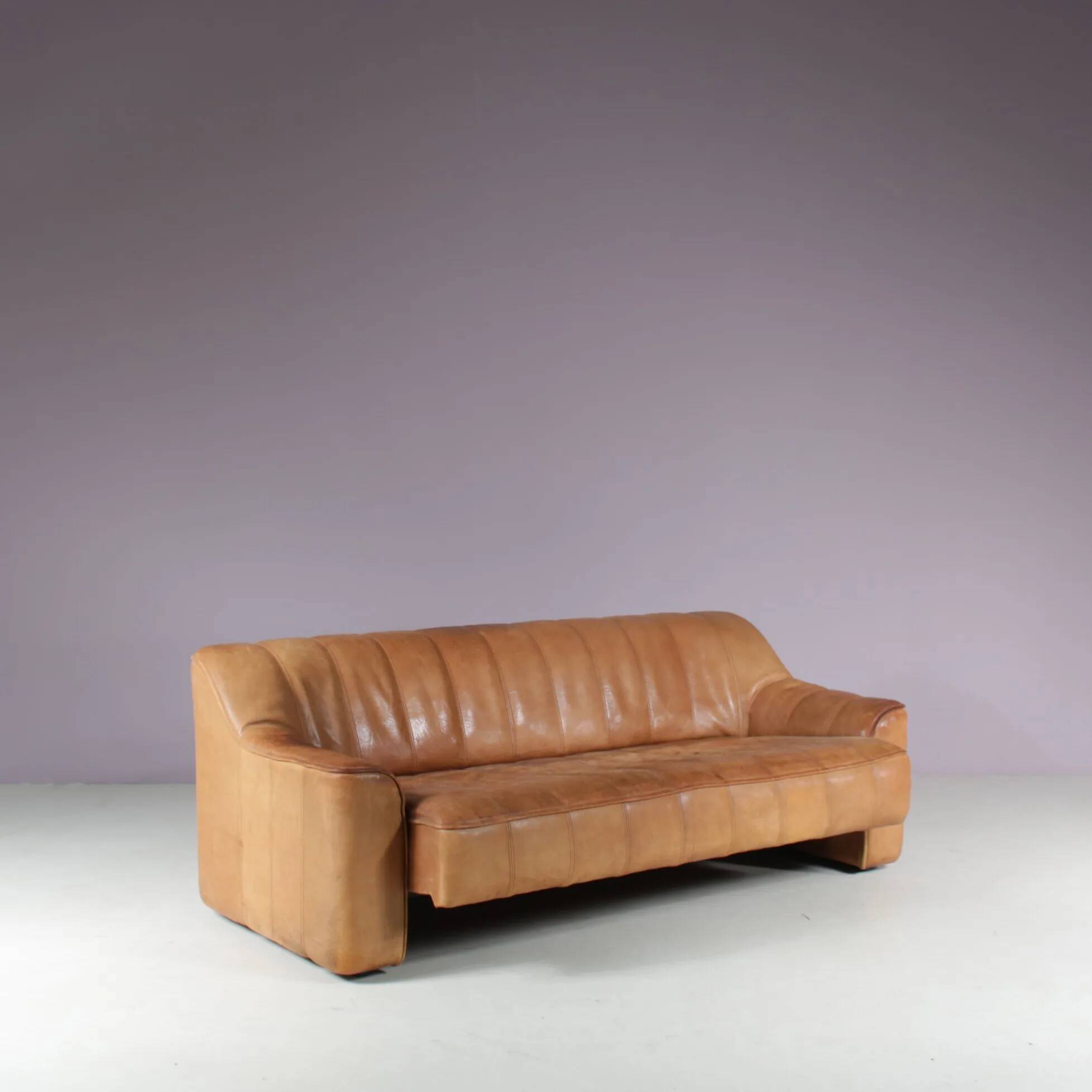 1970s “DS44” sofa by De Sede, Switzerland
