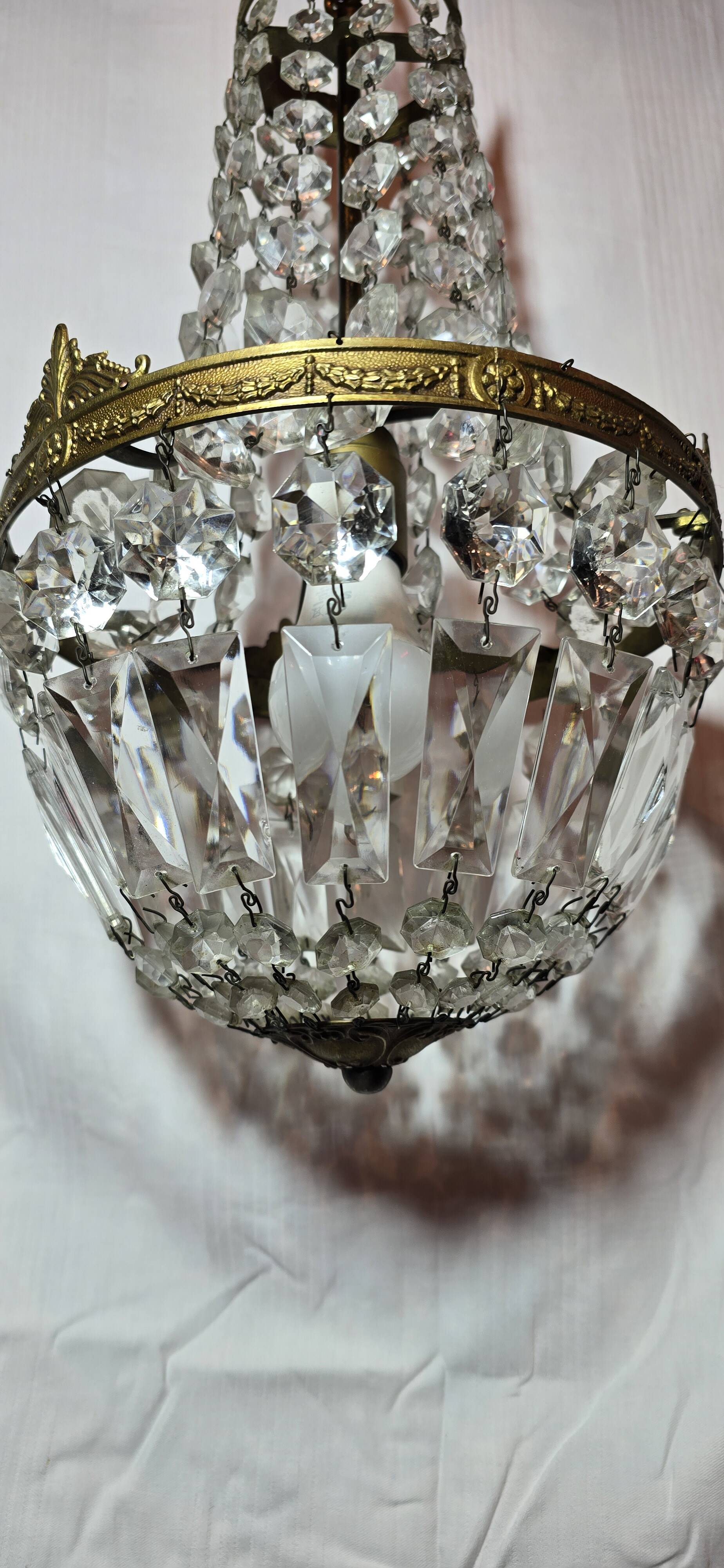 Petit lustre montgolfière à pampilles en cristal, style Napoléon III -