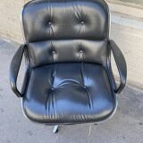 Pollock Knoll chair adjustable in height and swivel