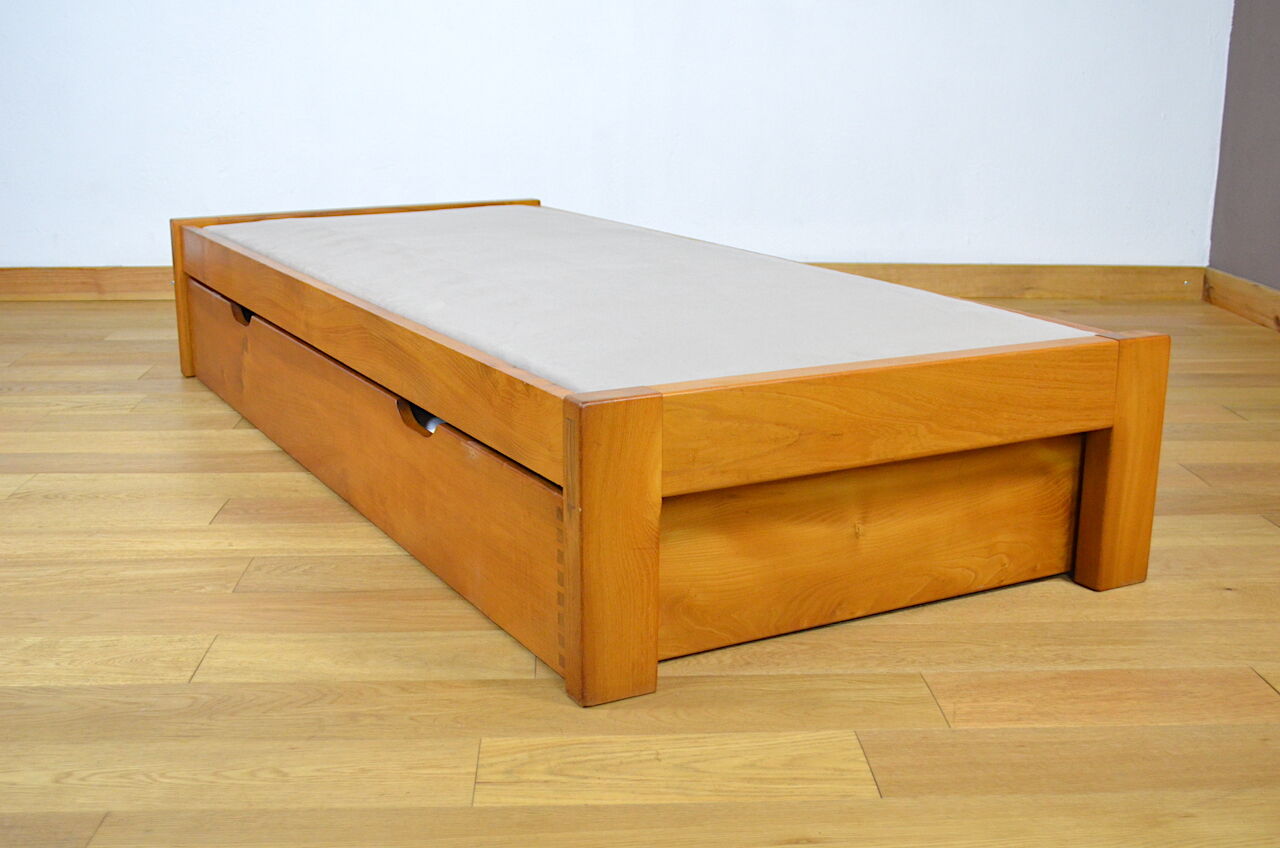Pierre Chapo bed in elm 1970-1980