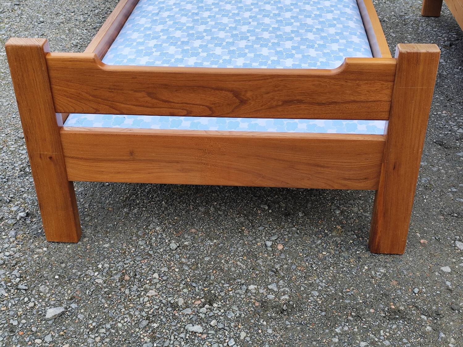 Pair of elm burl beds attributed to Maison Regain