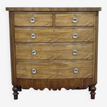 Victorian chest of drawers in blond mahogany and 19th century glass buttons