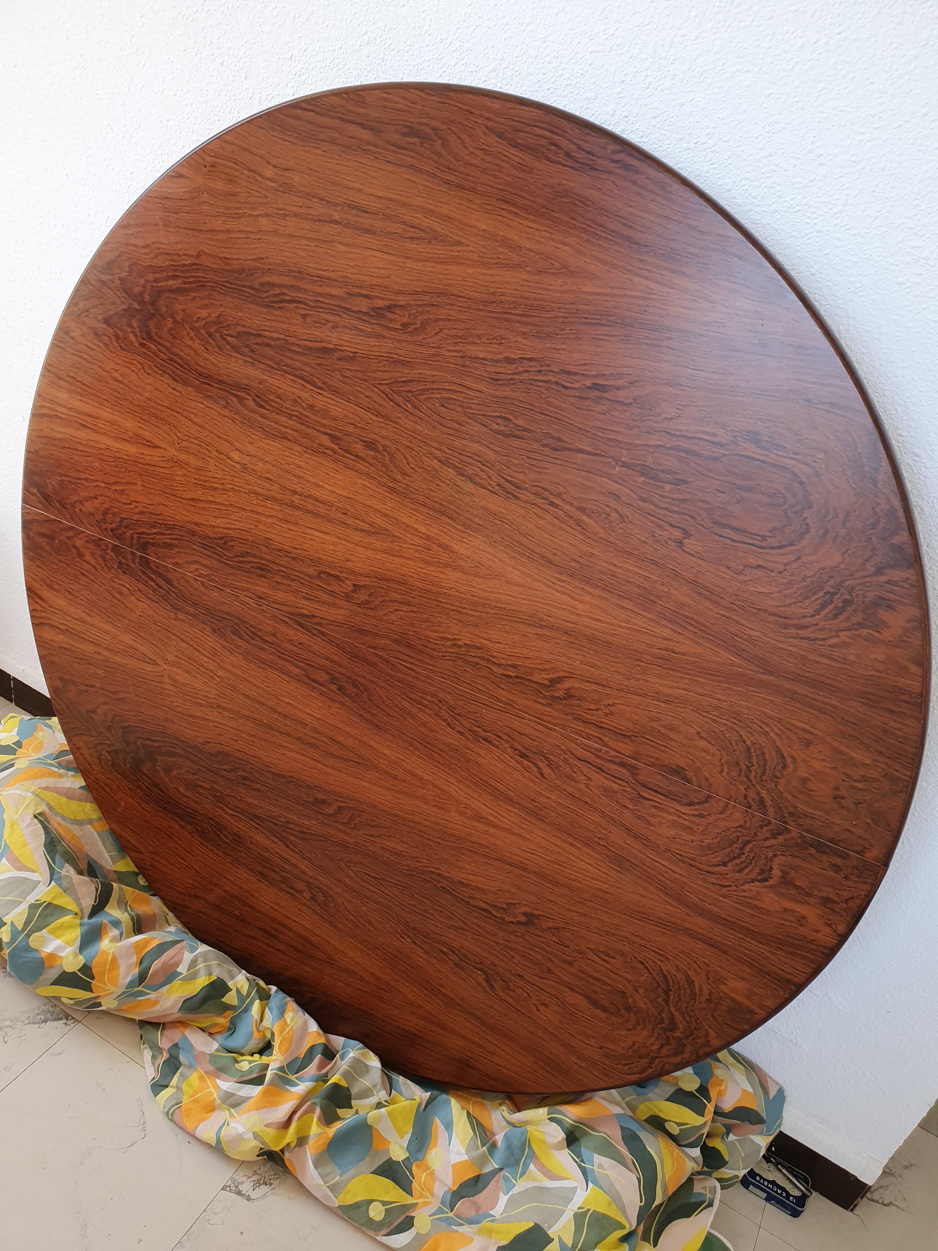 Scandinavian rosewood table from Rio