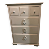 White chest of drawers