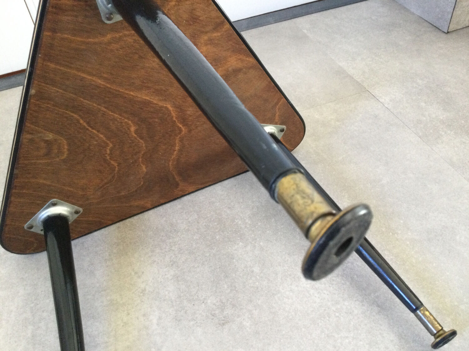 Tripod coffee table legs compass