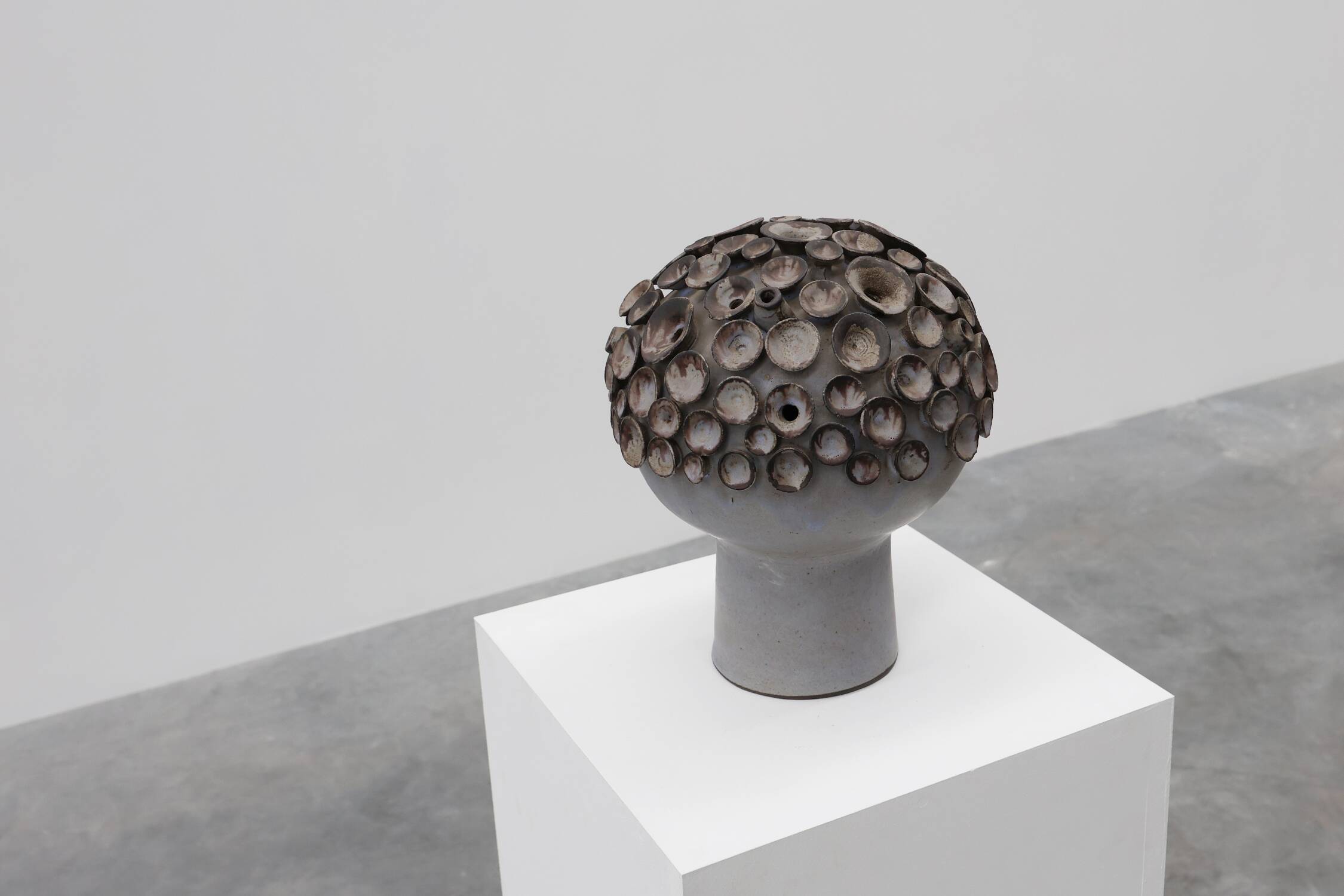 Organic ceramic “mushroom” sculpture signed EL, Belgium 1960s