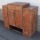Meuble de rangement en bois ancien