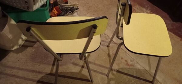 Lot de 3 chaises en formica vintage