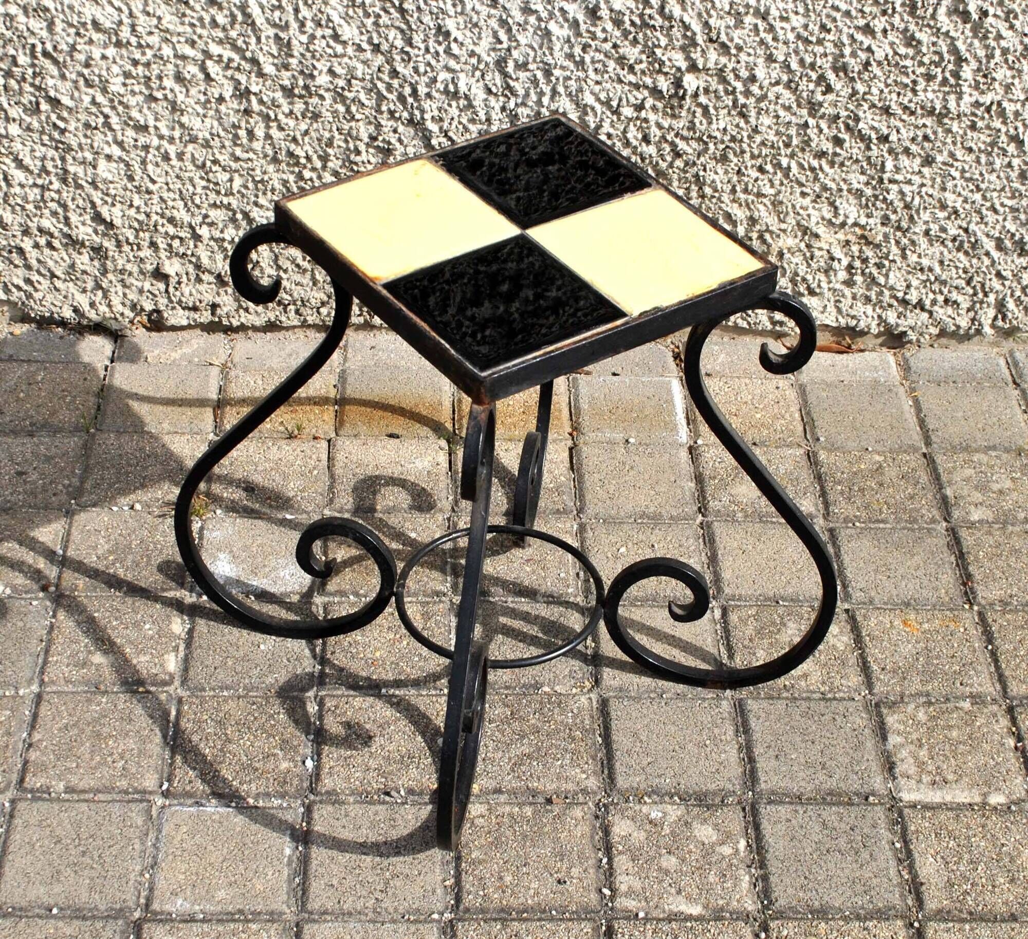Coffee table Plant holder in wrought iron and ceramic tiles 1960-1970