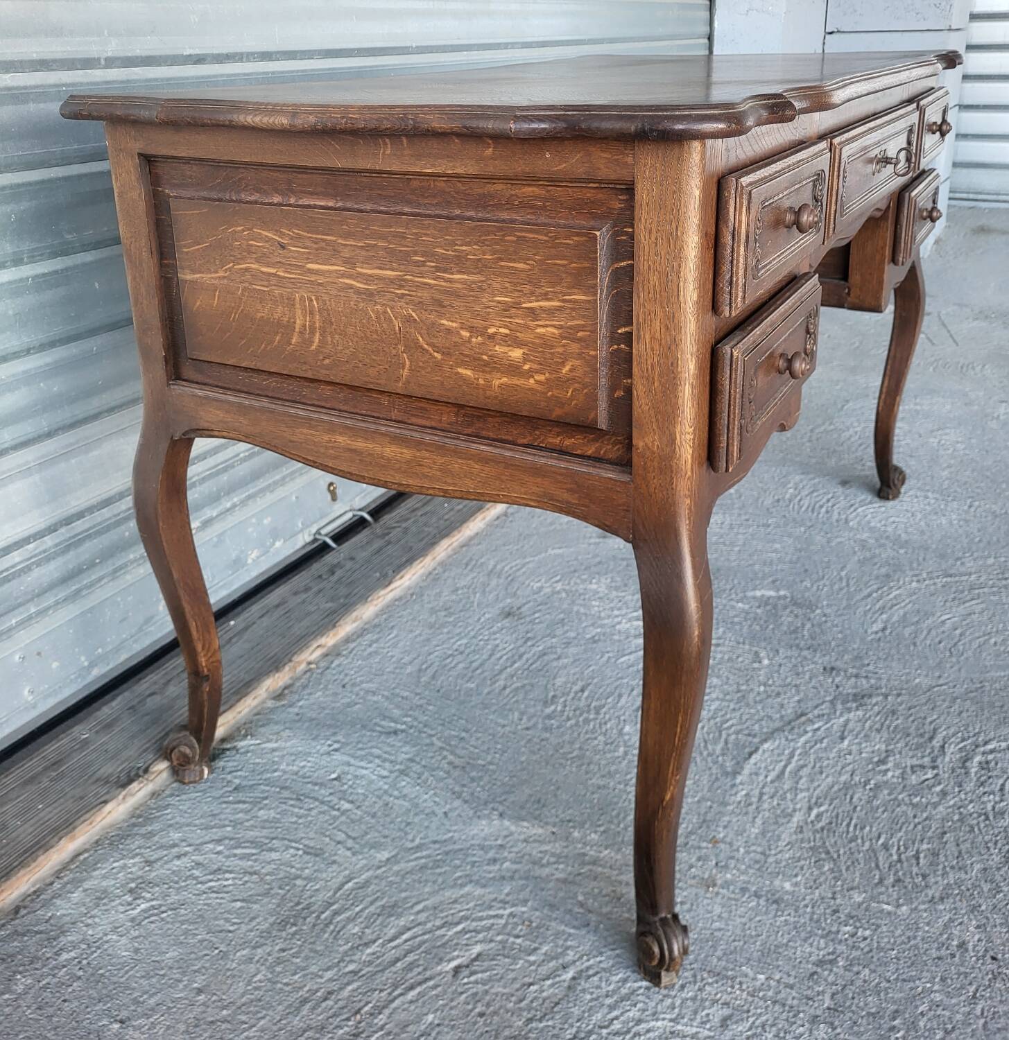 Minister's desk in Louis XV marquetry style