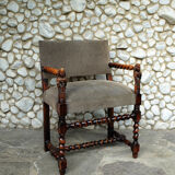 Armchair with sculpted armrests, bust of a woman, Louis XIII Renaissance style