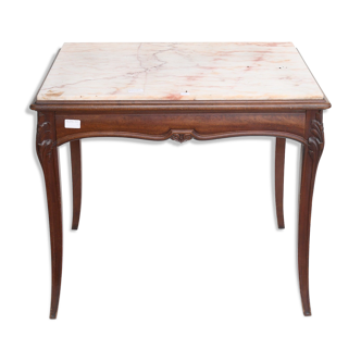 Natural wood medium table