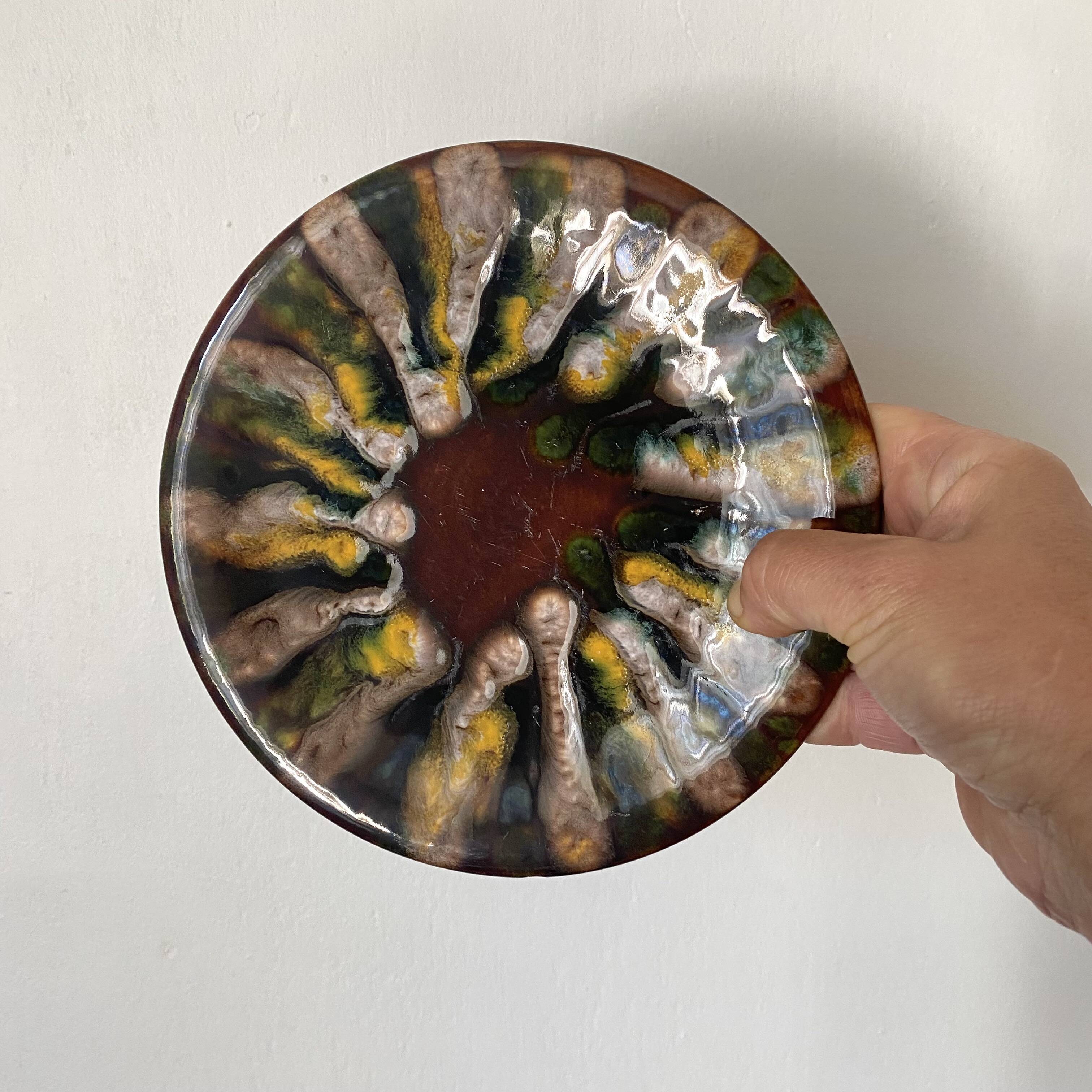 Saint Jean de Bretagne earthenware dessert plates