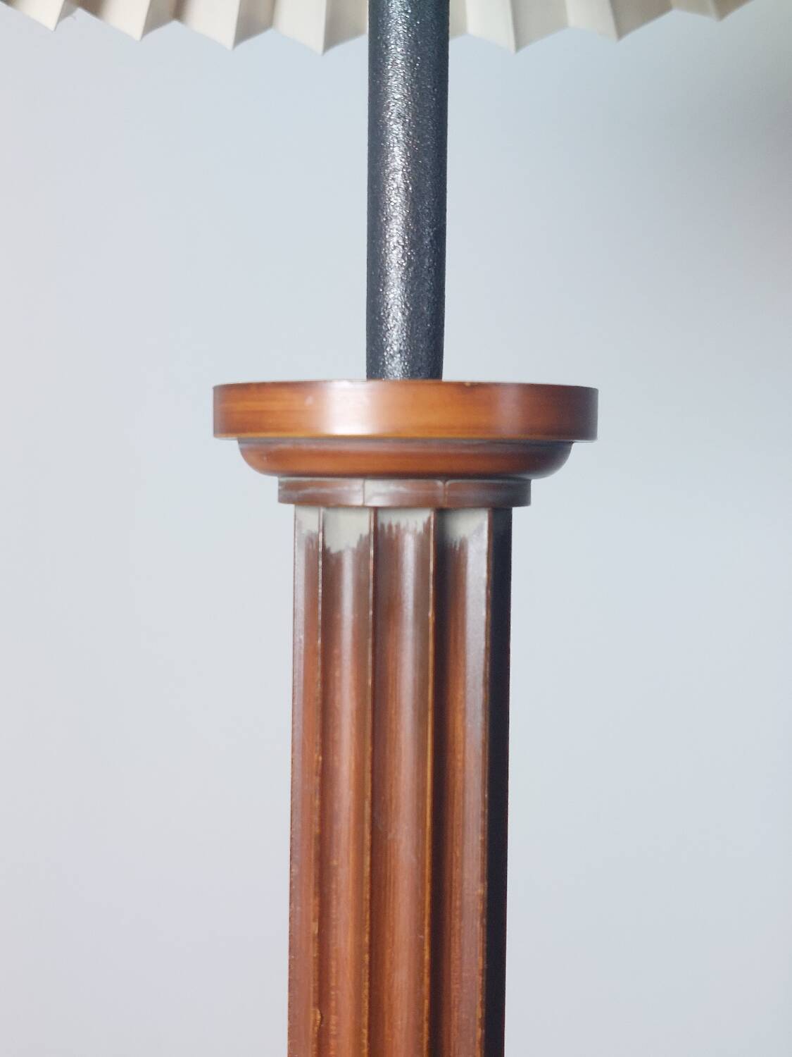 Vintage Mid Century table lamp column decor plissee shade