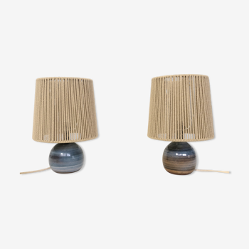 Pair of bedside lamps, rope blinds