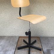 Chaise atelier métal noir avec assise & dossier bois réglable style vintage