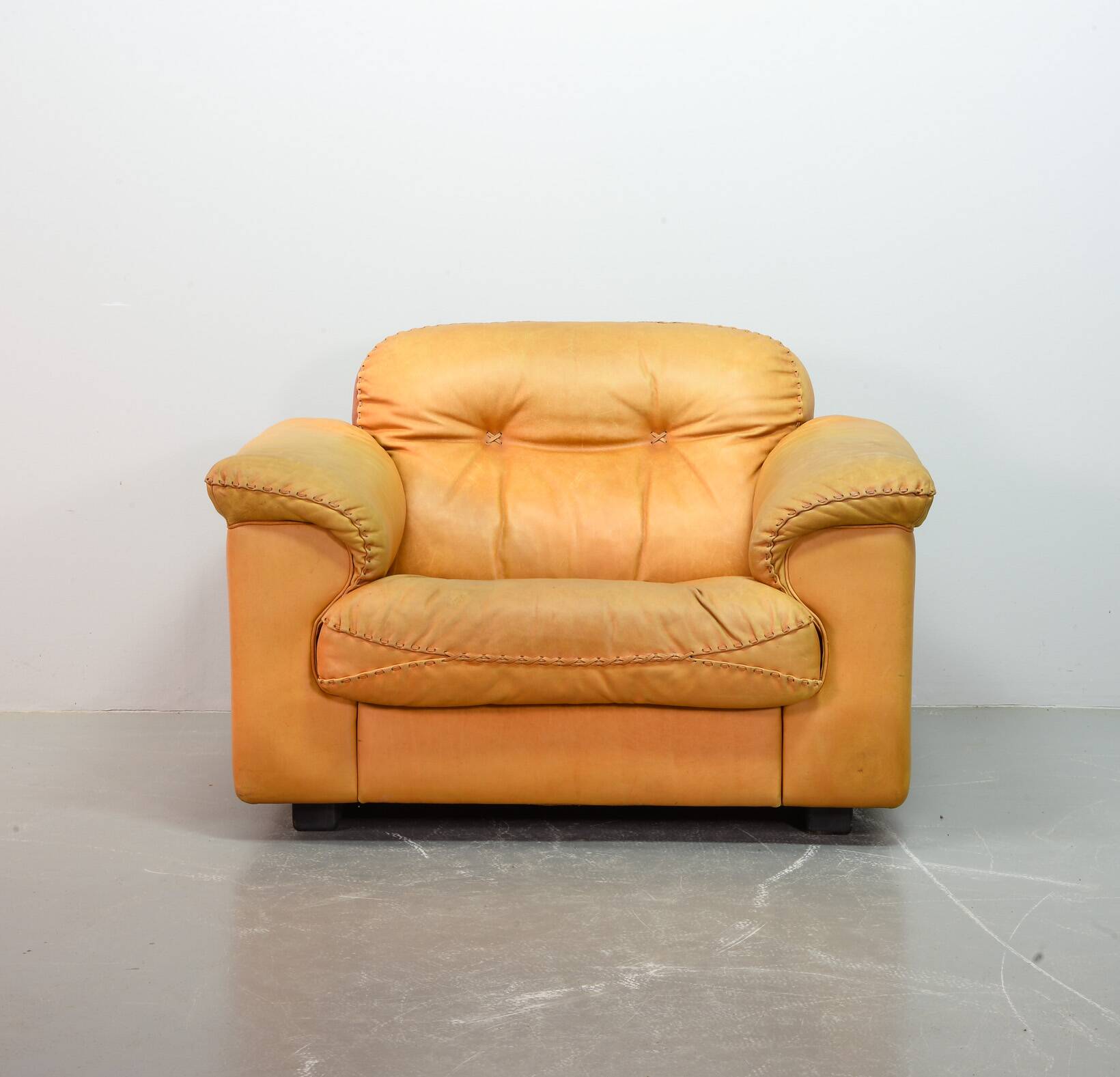 Striking De Sede DS101 Cognac Leather Lounge Chair DS17. Switzerland, 1970s