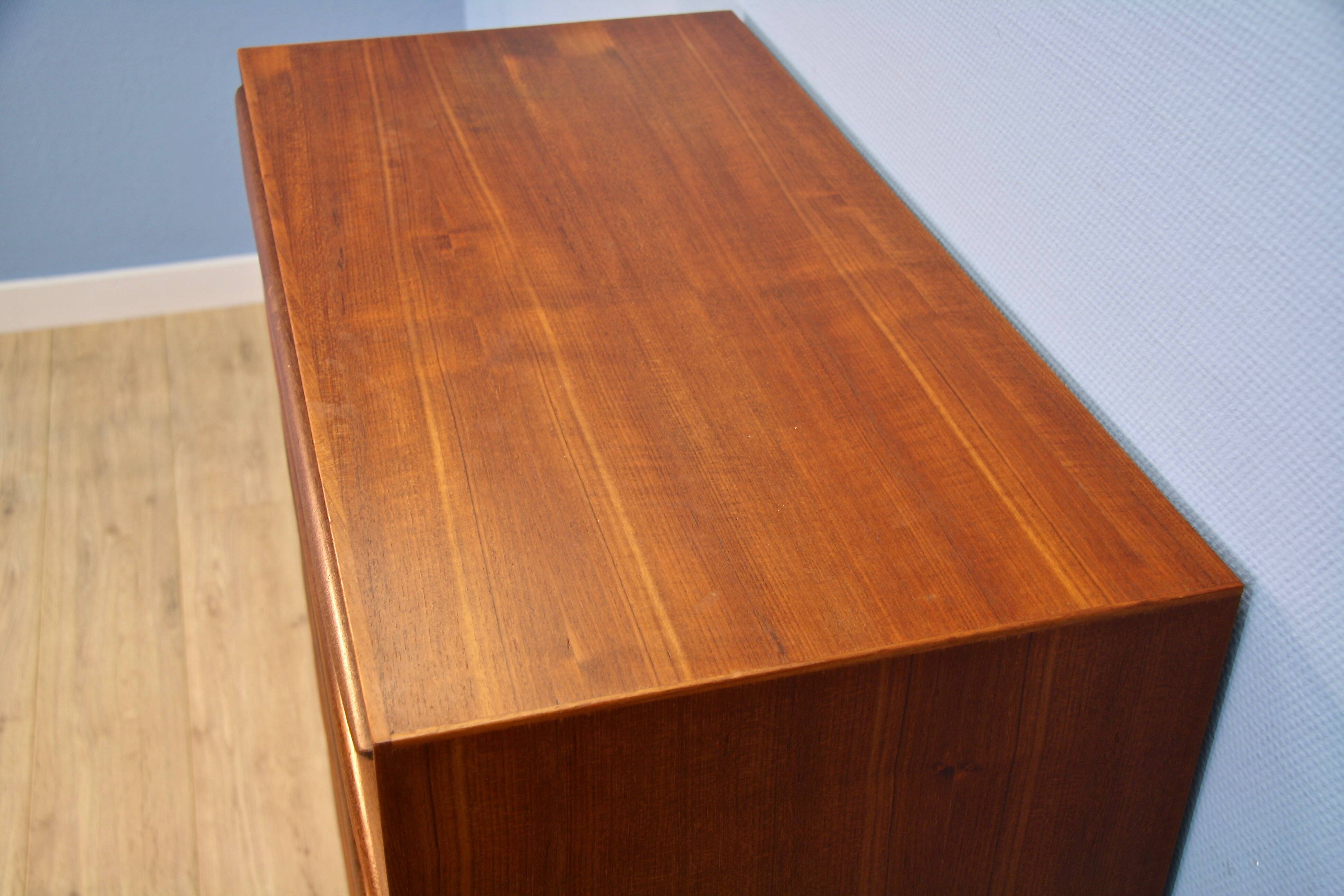 Danish chest of drawers in teak, 1960s