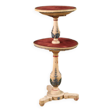 Lacquered wood Italian etagere from the first half of the 20th century