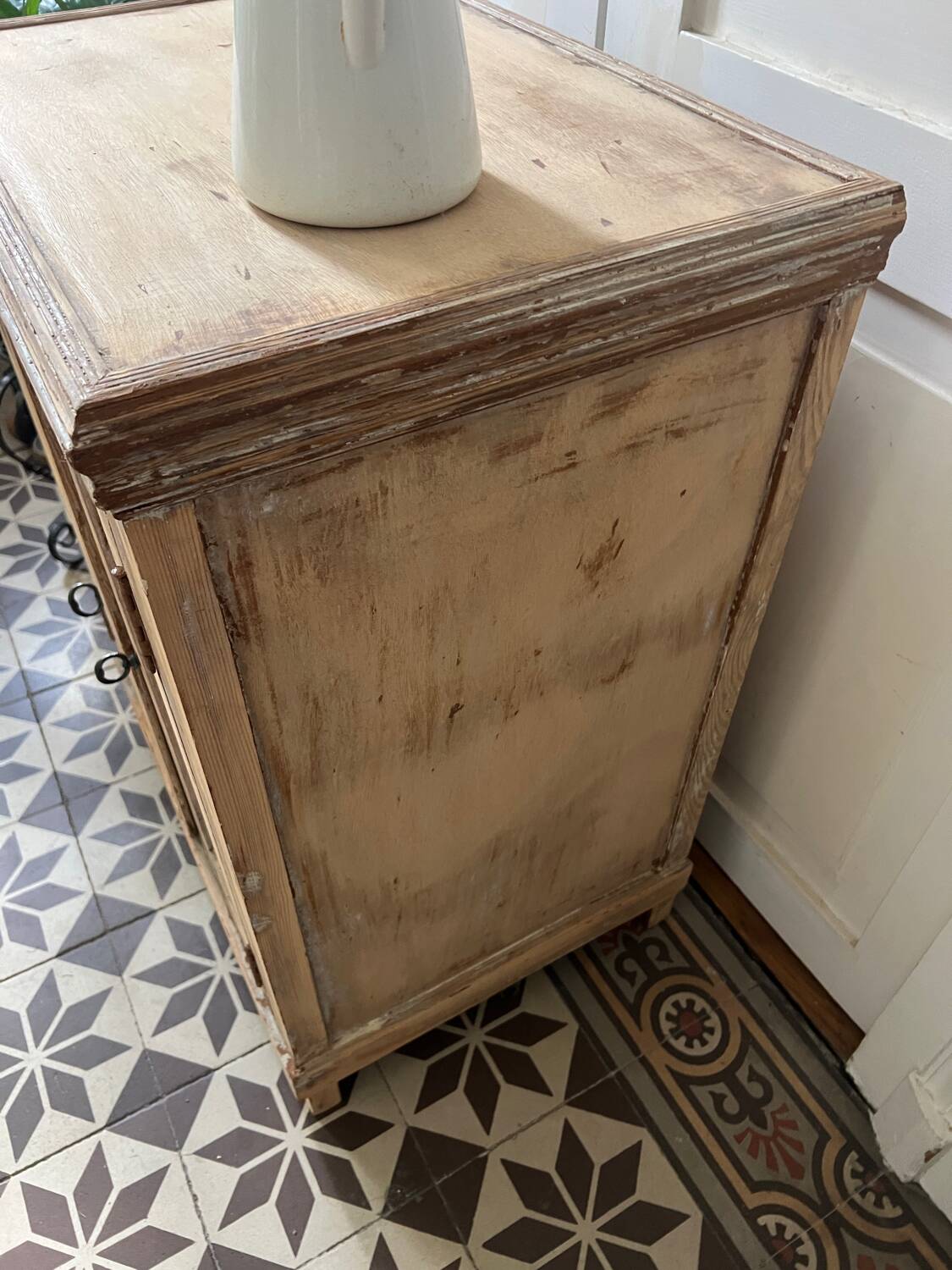 Parisian buffet style