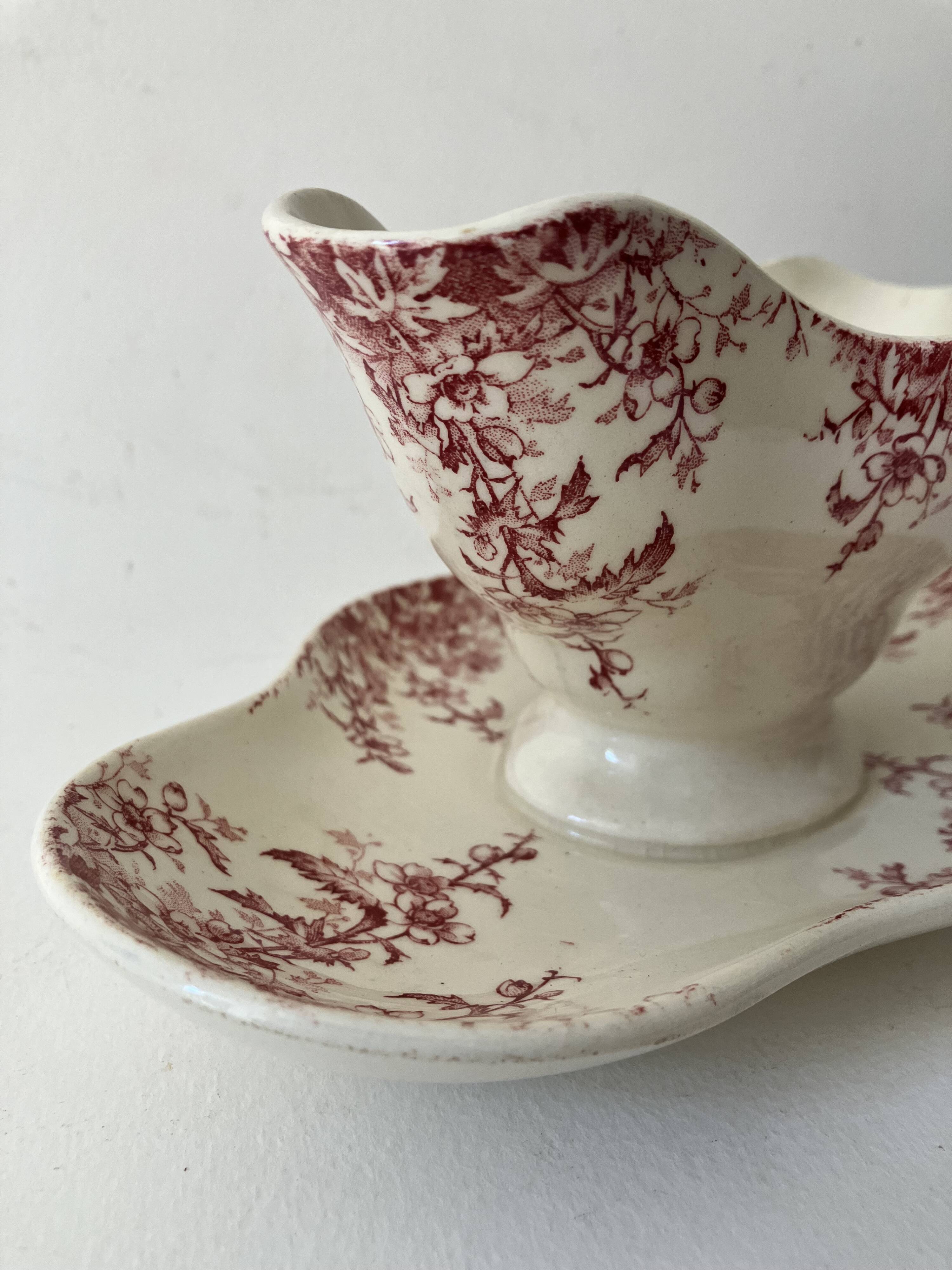 Sauce boat, Gien opaque porcelain - Printemps service