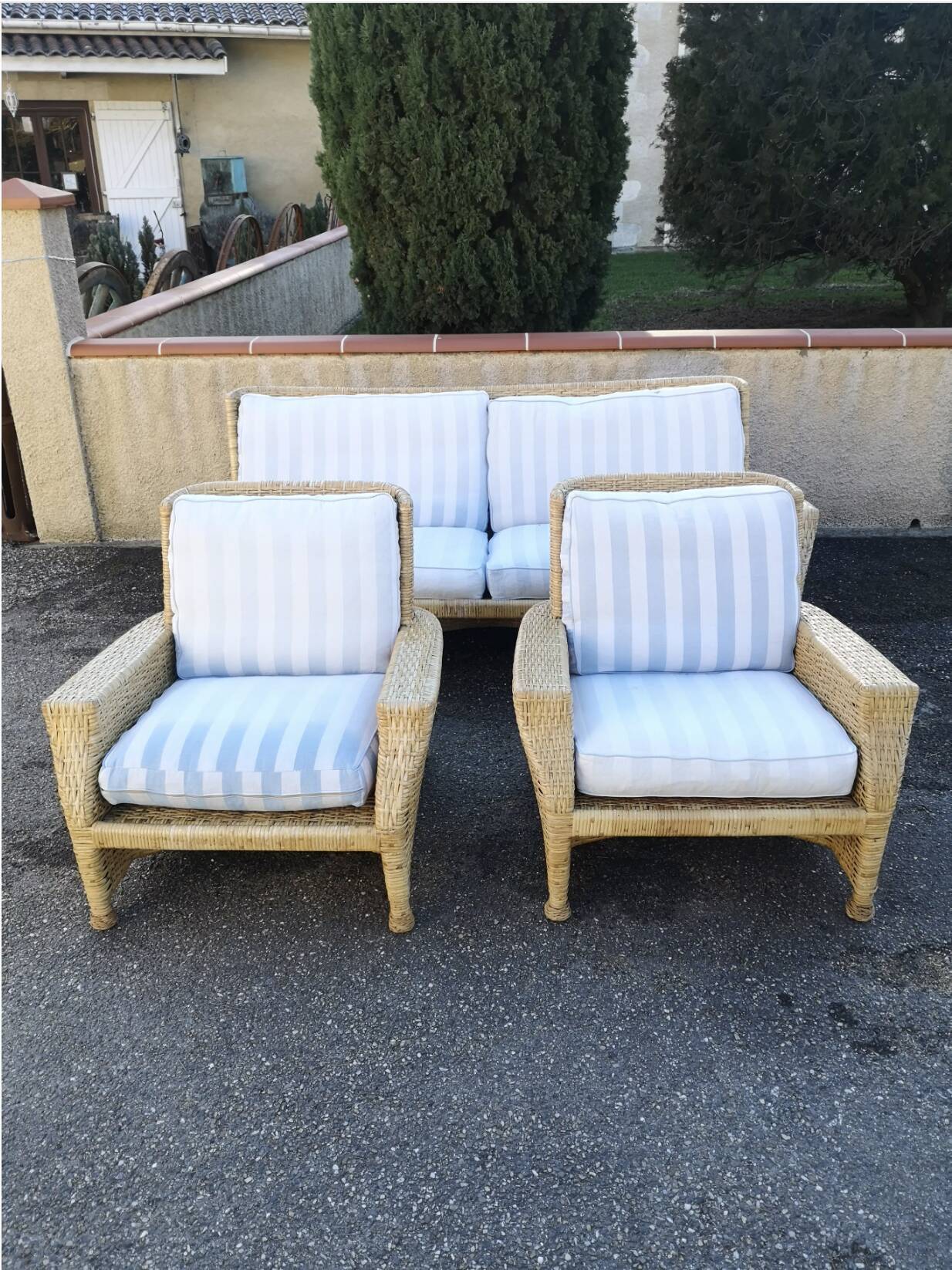 Vintage rattan lounge