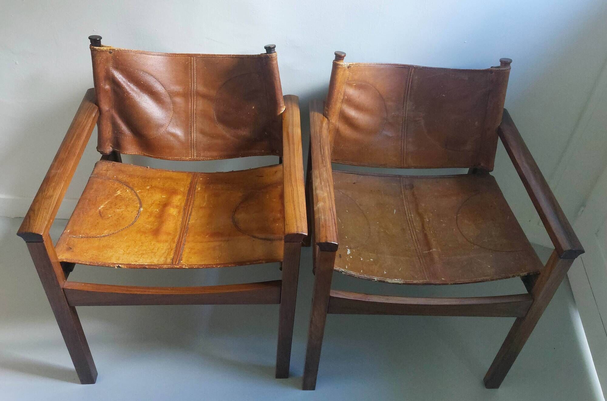 Pair of Michel Arnoult safari armchairs, Brazil 1960, rosewood and leather