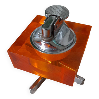 Briquet vintage année 70 plexi orange support chromé hauteur 5cm largeur 6,5 cm