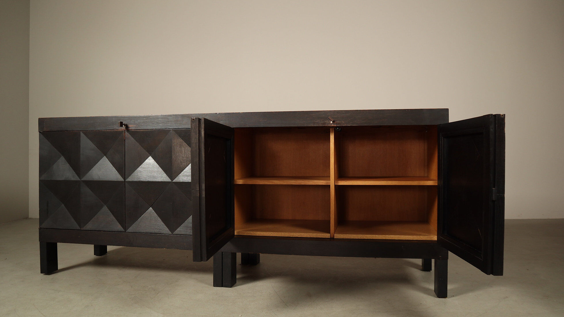 Jean Batenburg for MI brutalist sideboard in ebonized oak, Belgium, 1960s