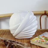 Oval vase draped effect