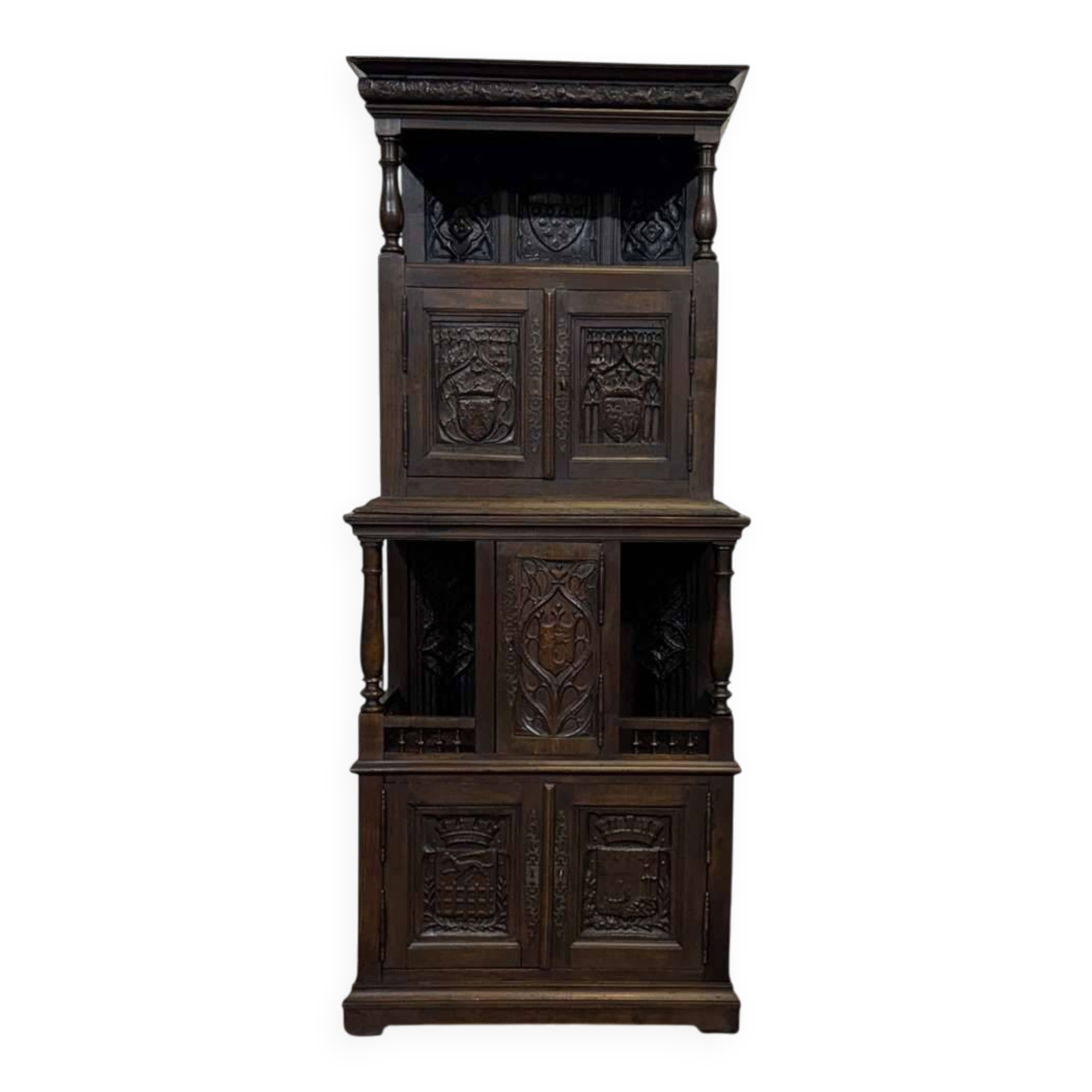 1930s sideboard in chestnut and poplar