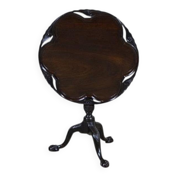 English Walnut Side Table with Tilted Top, 1890s