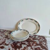 Sarreguemines earthenware service with holly decoration