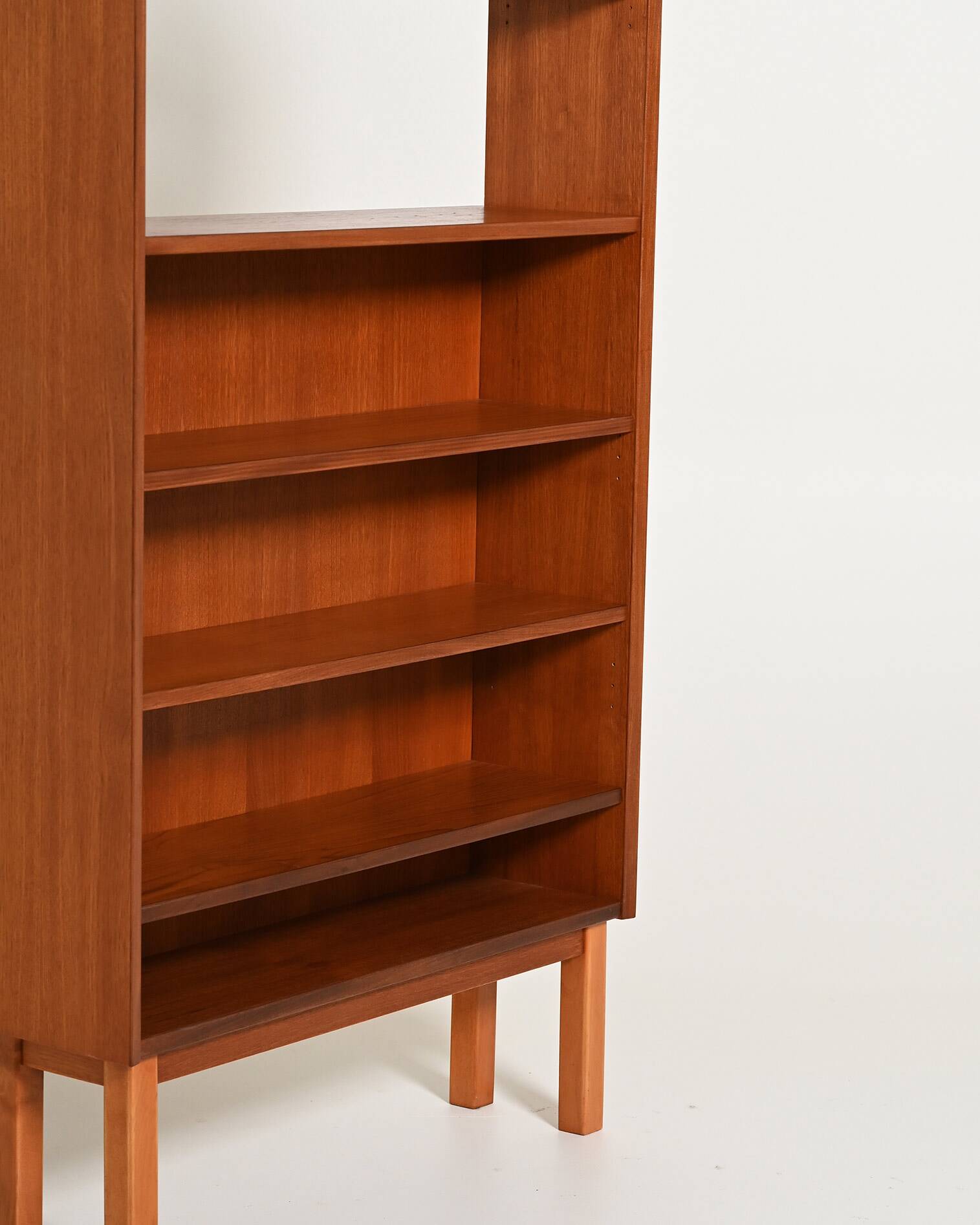 Bibliothèque en teck scandinave, années 1960