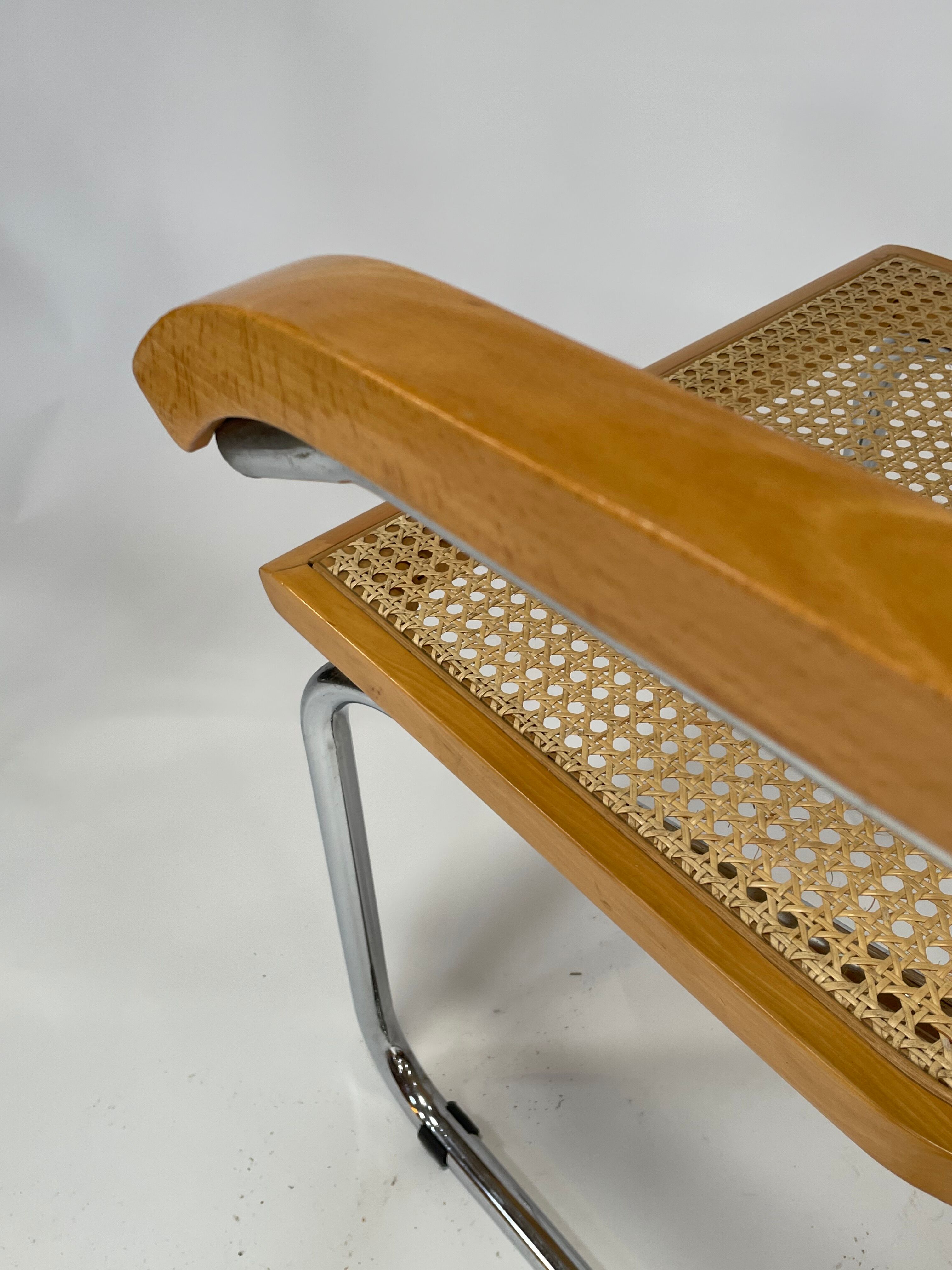 Chair model Cesca by Marcel Breuer with armrests B64