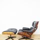 Fauteuil et pouf Charles & Ray Eames pour Herman Miller