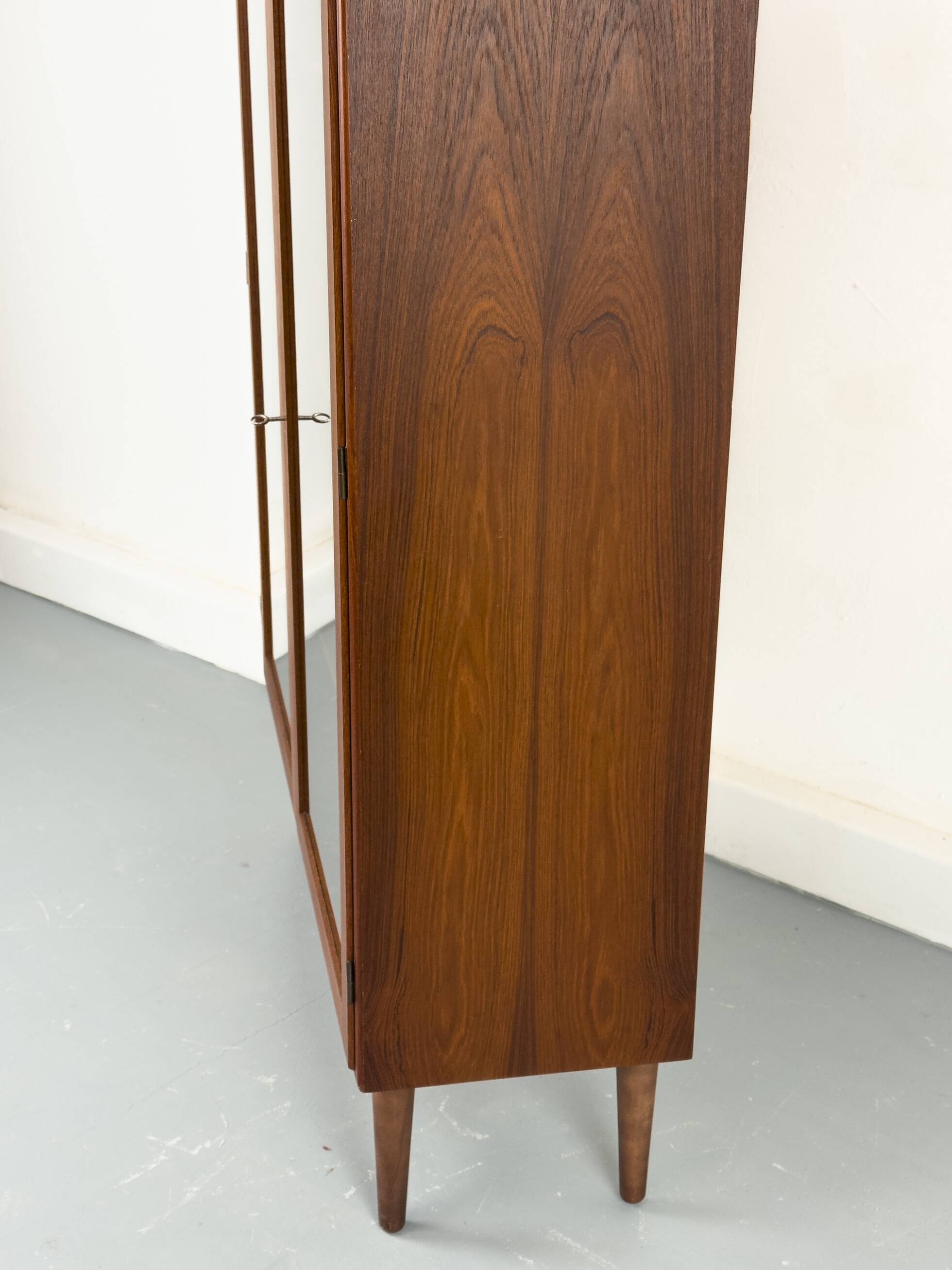 Danish Display Case in Teak by Børge Mogensen for Søborg Møbelfabrik, 1960s
