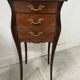 Paire de petites commodes marquetées de style Louis XV Dessus marbre XX siè