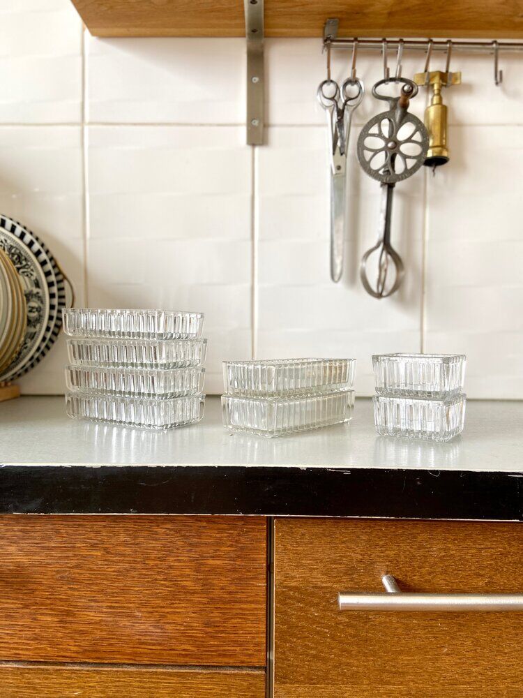 Wooden top and mirror and 8 glass ramekins